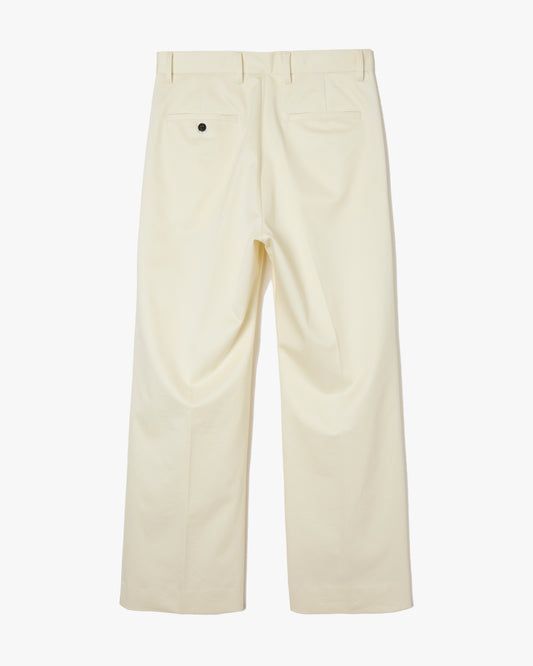 In-tucked Chino Trousers _ WHITE