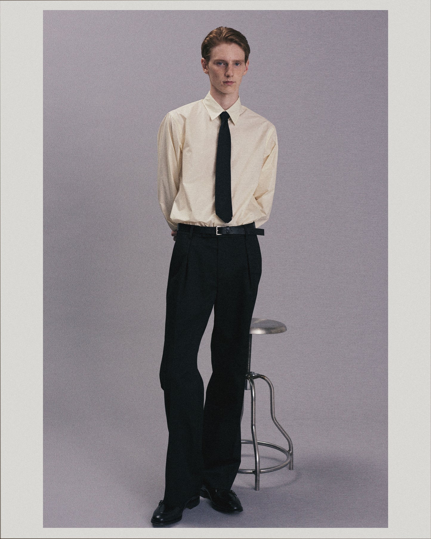 In-tucked Chino Trousers _ BLACK