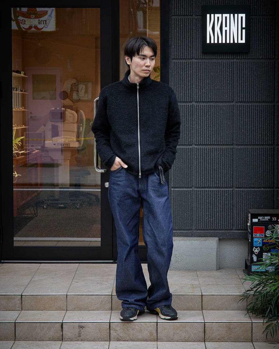 【ONLINE EXCLUSIVE】 Zip-up _ BLACK