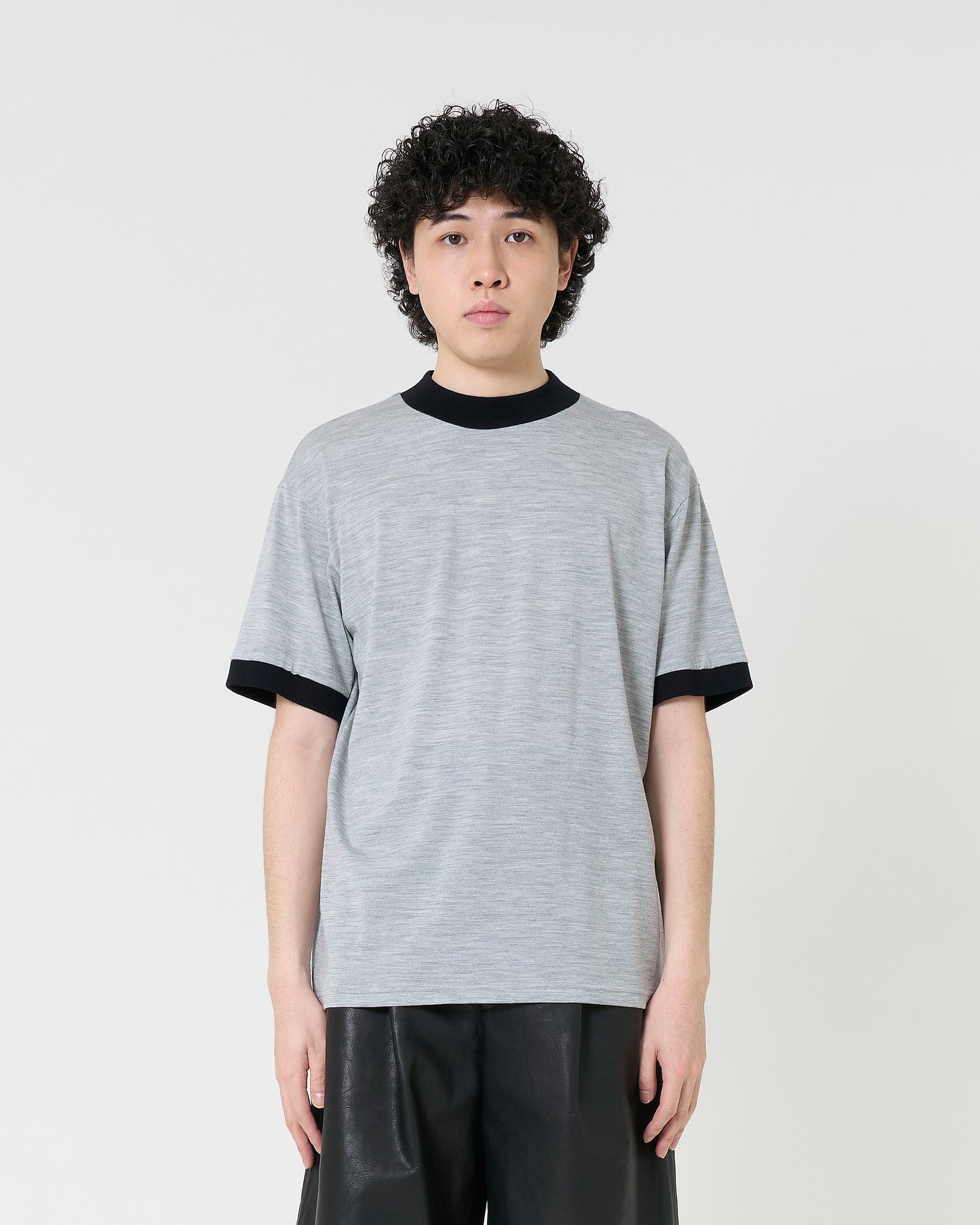 Mock-neck Wool T-shirt _ GREY/BLACK